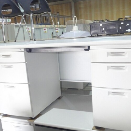 tt-00813