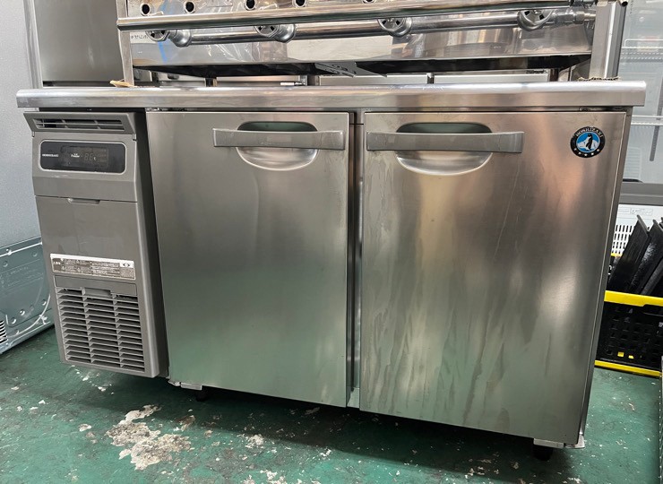 門真店 ホシザキ テーブル形冷凍庫 2020年製 | 奈良の厨房機器、家電  