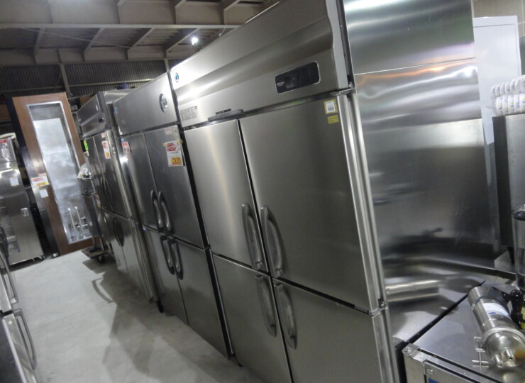 橿原店 ホシザキ 縦型4DR冷蔵庫 2020年製 3相200V | 奈良の厨房機器 
