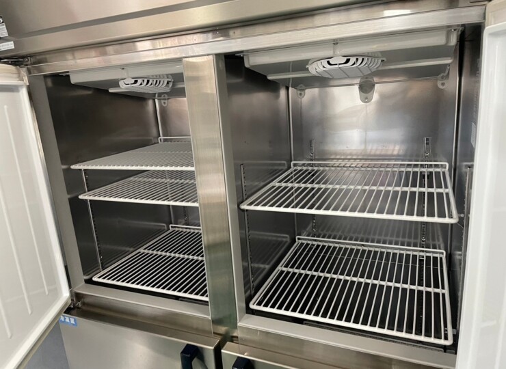 門真店 大和冷機 縦型4ドア冷凍冷蔵庫 三相200V 2017年製 | 奈良の厨房 