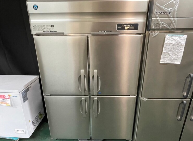門真店 ホシザキ 縦型4ドア冷凍冷蔵庫 2021年製 | 奈良の厨房機器 